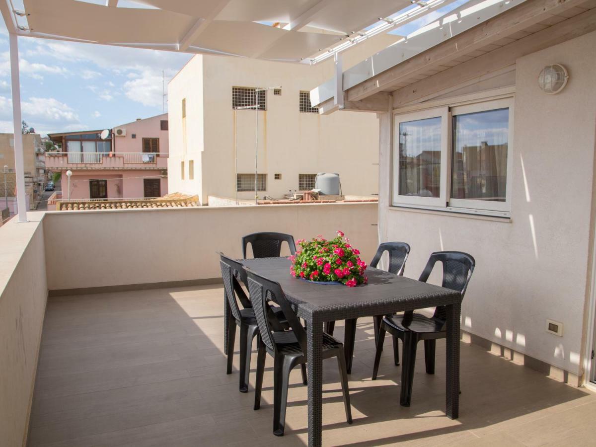 Apartamento Le Amiche 2 Marina di Ragusa Exterior foto
